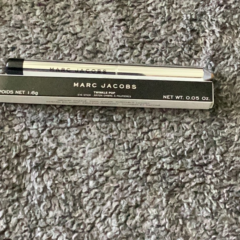 Marc Jacobs Twinkle Pop 402 Volver - Picture 2 of 4